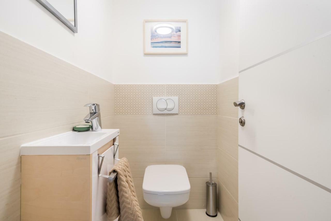 Bpr Luxurious & Stylish Duplex Home Budapest Ngoại thất bức ảnh